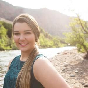 Meet your Posher, April